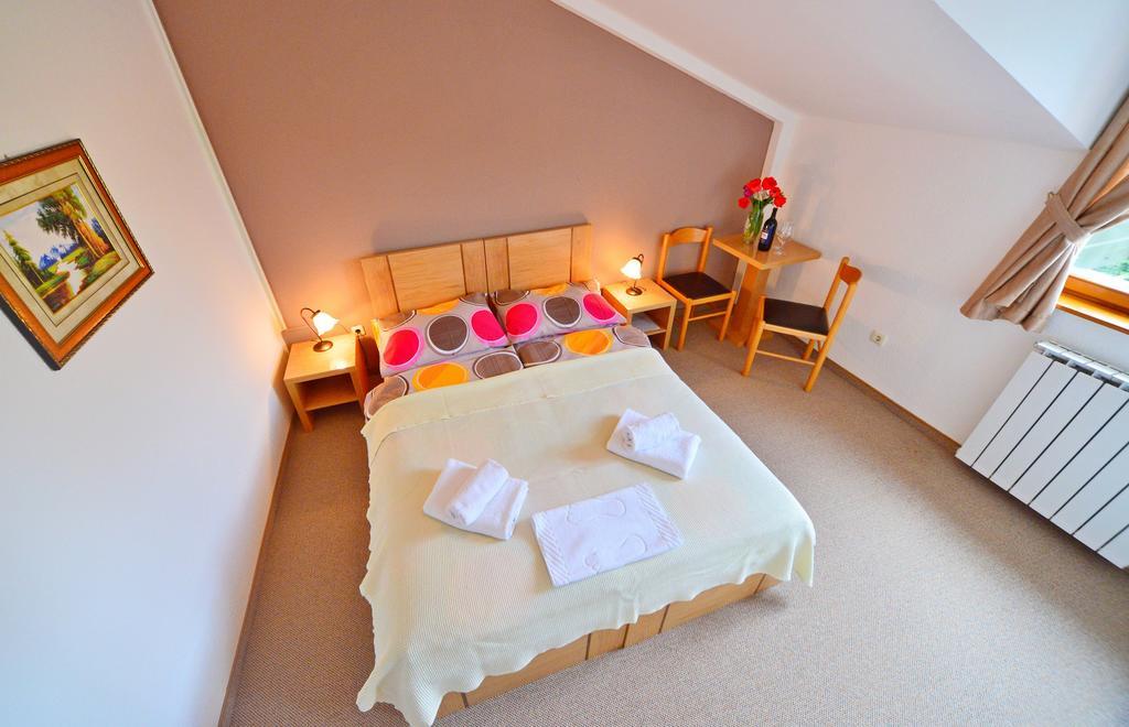 Plitvicka Vrela Hotel Grabovac  Buitenkant foto